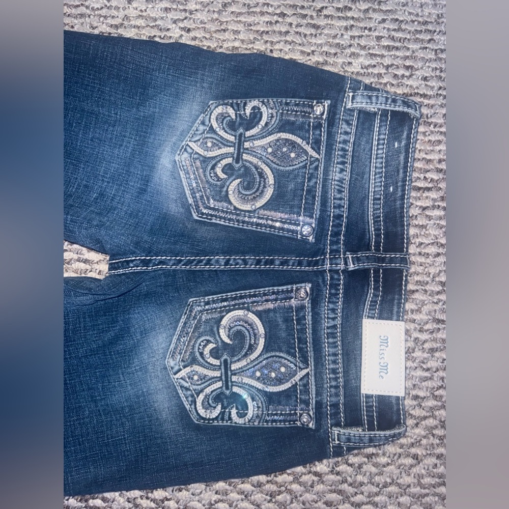 Miss Me low-rise bootcut jeans #skinny